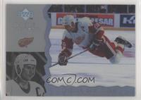 Steve Yzerman [EX to NM]