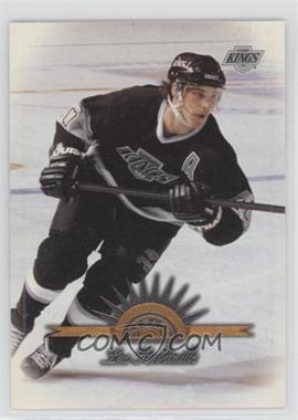 1997-98 Leaf - [Base] #121 - Luc Robitaille