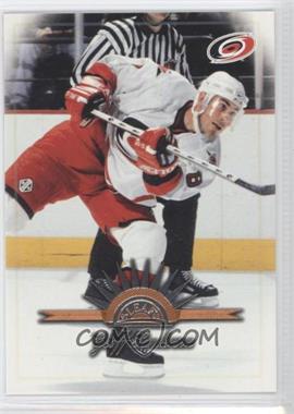 1997-98 Leaf - [Base] #28 - Geoff Sanderson