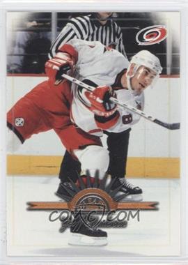 1997-98 Leaf - [Base] #28 - Geoff Sanderson