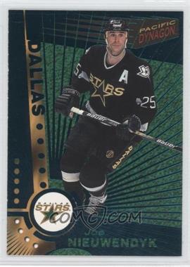 1997-98 Pacific Dynagon - [Base] - Emerald #38 - Joe Nieuwendyk