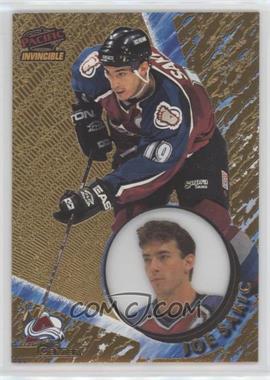 1997-98 Pacific Invincible - [Base] #39 - Joe Sakic