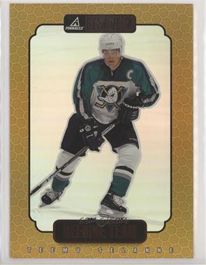 1997-98 Pinnacle Beehive - Team #11 - Teemu Selanne [Noted]