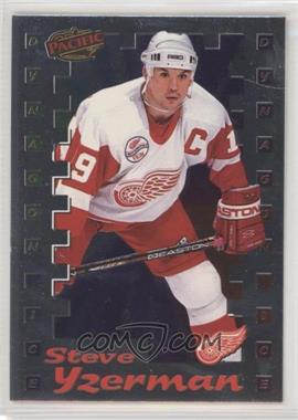 1998-99 Pacific - Dynagon Ice Inserts #10 - Steve Yzerman