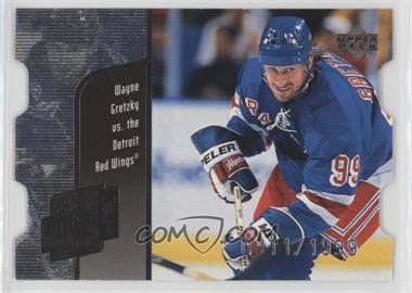 1998-99 Upper Deck - Year of the Great One Wayne Gretzky - Die-Cut Quantum #GO10 - Wayne Gretzky /1999