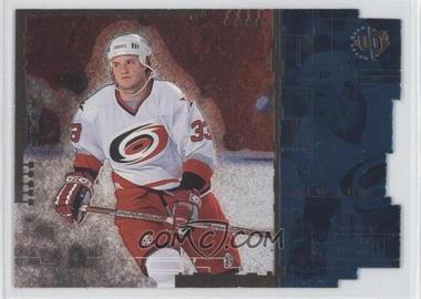 1998-99 Upper Deck UD3 - [Base] - Die-Cut #77 - Bates Battaglia /1000