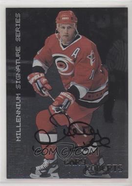 1999-00 In the Game Be A Player Millennium Signature Series - [Base] - Autographs #53 - Gary Roberts