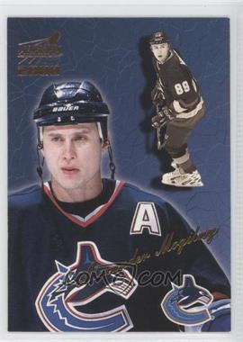 1999-00 Pacific Aurora - [Base] #142 - Alexander Mogilny