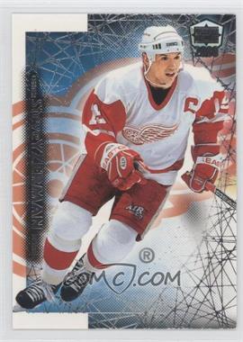 1999-00 Pacific Dynagon Ice - [Base] #79 - Steve Yzerman