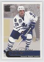 Tie Domi