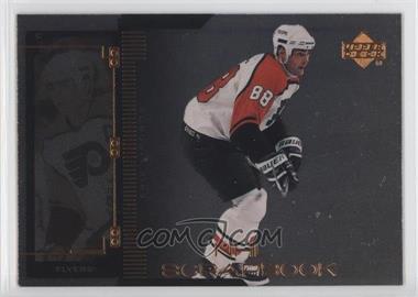 1999-00 Upper Deck - NHL Scrapbook #SB-10 - Eric Lindros