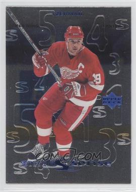 1999-00 Upper Deck - Sixth Sense #SS8 - Steve Yzerman