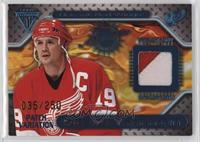 Steve Yzerman [EX to NM] #/250