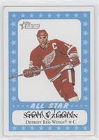 Steve Yzerman [EX to NM]