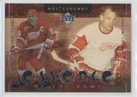 Steve Yzerman, Gordie Howe