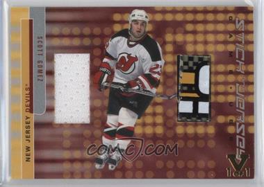 2001-02 In the Game Be A Player Signature Series - Stick and Jersey - ITG Vault Gold #GSJ-34 - Scott Gomez /1
