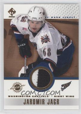 2001-02 Pacific Private Stock - Game-Used Gear #100 - Jaromir Jagr