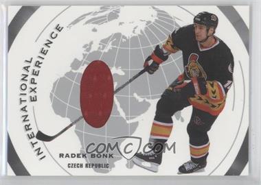 2002-03 In the Game-Used - International Experience #IE-21 - Radek Bonk /60