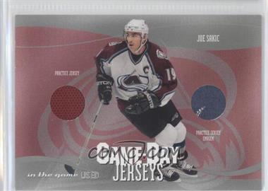 2003-04 In the Game-Used Signature Series - Game-Day Jerseys - Silver #GDJ-11 - Joe Sakic