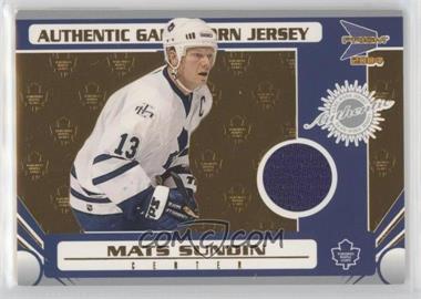 2003-04 Pacific Prism - [Base] #145 - Game-Worn Jersey - Mats Sundin /685