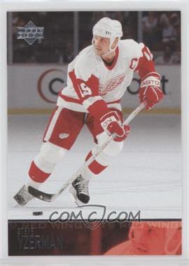 2003-04 Upper Deck - [Base] #72 - Steve Yzerman