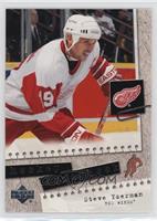 Steve Yzerman [EX to NM]