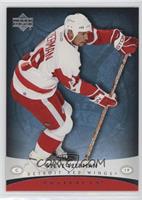 Steve Yzerman [EX to NM]