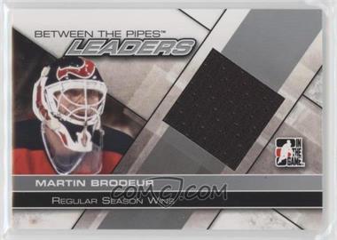 2010-11 In the Game Between the Pipes - Leaders - Silver #L-01 - Martin Brodeur /39