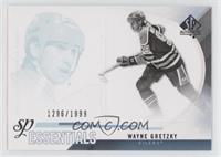 SP Essentials - Wayne Gretzky #/1,999