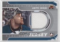 Antti Niemi #/140