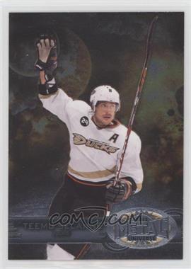 2012-13 Fleer Retro - 1997-98 Metal Universe Design #2 - Teemu Selanne