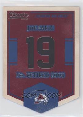 2012-13 Panini Classics Signatures - Banner Numbers #EN27 - Joe Sakic