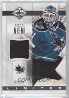 Antti Niemi #/99