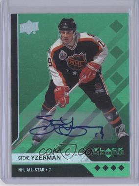 2013-14 Upper Deck Black Diamond - [Base] - Emerald #207 - Steve Yzerman /10