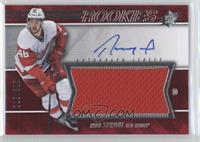 Spectrum Red Rookie Auto Jersey Level 1 - Ryan Sproul #/399