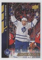 James van Riemsdyk #/10