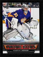 Young Guns - Martin Jones (2013-14 Upper Deck) #/25