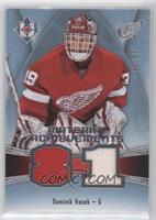 Dominik Hasek #/99