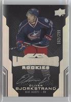 Lustrous Rookies Signatures - Oliver Bjorkstrand #/299