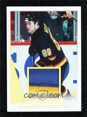 2017-18 Leaf - 1990 Design Materials - Gold #BM-03 - Alexander Mogilny /1