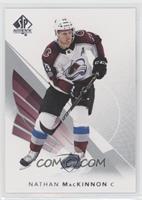 Nathan MacKinnon