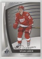 Dylan Larkin #/71