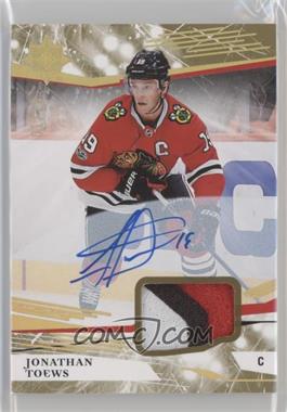 2017-18 Ultimate Collection - [Base] - Patches #50 - Auto - Jonathan Toews /10