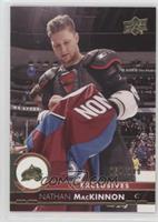 Nathan MacKinnon #/100