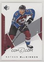 Nathan MacKinnon