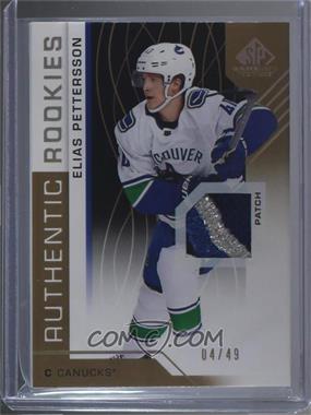 2018-19 Upper Deck SP Game Used - [Base] - Gold Spectrum Premium Material #200 - Authentic Rookies - Elias Pettersson /49