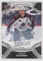 Nathan MacKinnon