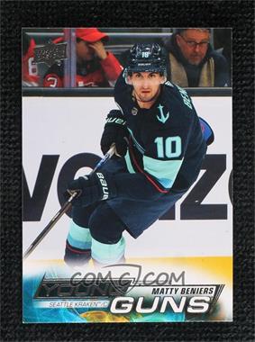 2022-23 Upper Deck Series 1 - [Base] #213 - Young Guns - Matty Beniers