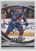 Nathan MacKinnon