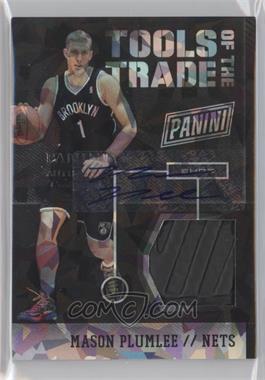 2014 Panini National Convention - Tools of the Trade Shoe - Cracked Ice Autograph #2 - Mason Plumlee